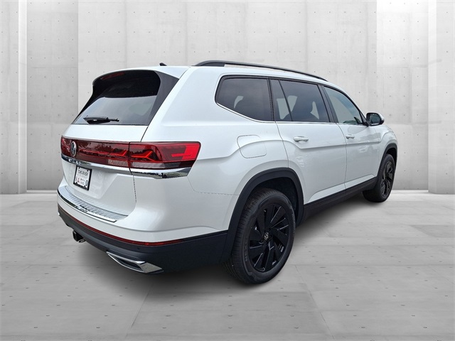 2026 Volkswagen Atlas SE Technology photo 4