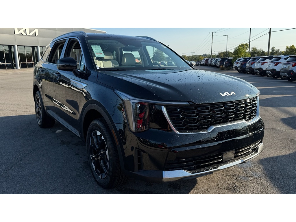 2025 Kia Sorento S's photo