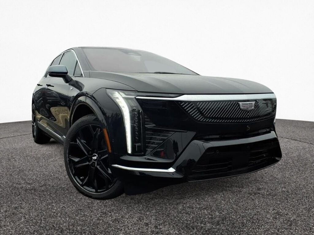 2025 Cadillac OPTIQ Luxury 1's photo