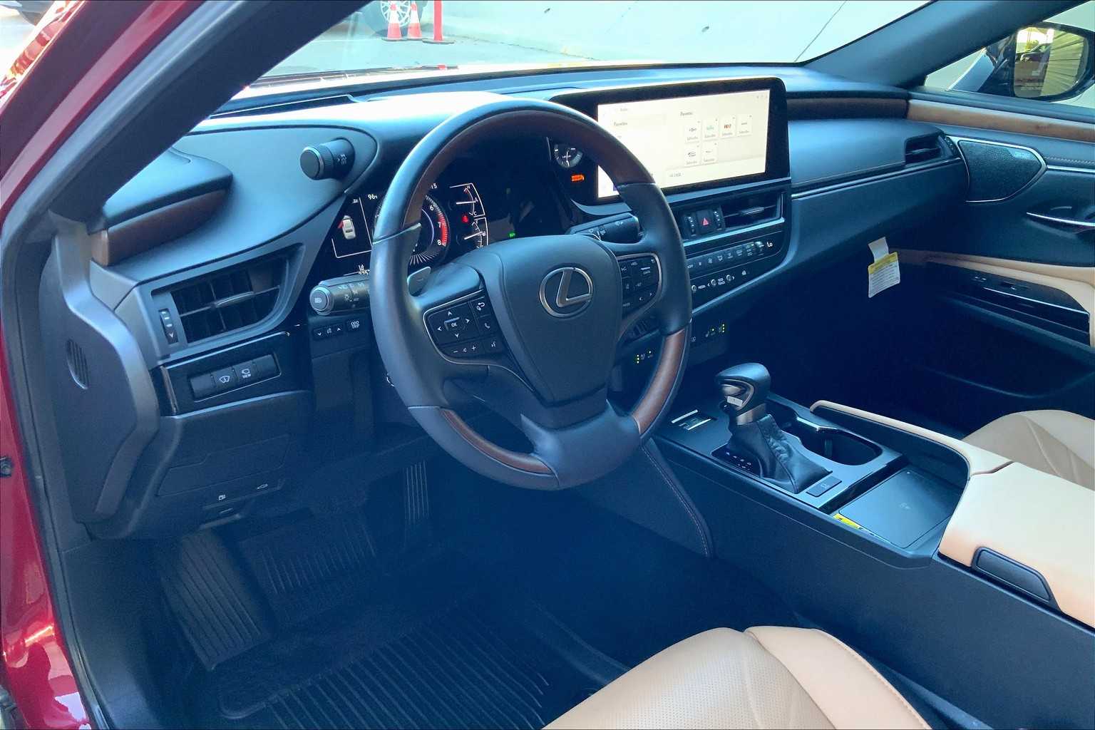 2025 Lexus ES 350 Ultra Luxury photo 16