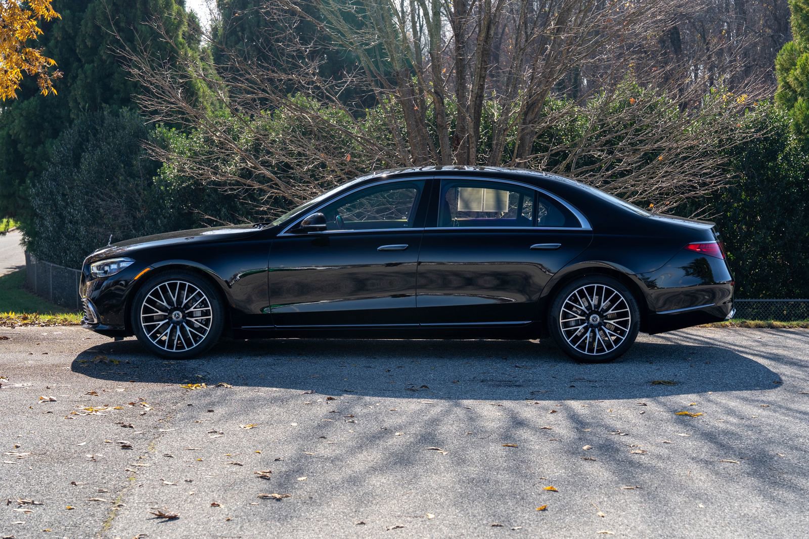 2023 Mercedes Benz S 580 4MATIC photo 2