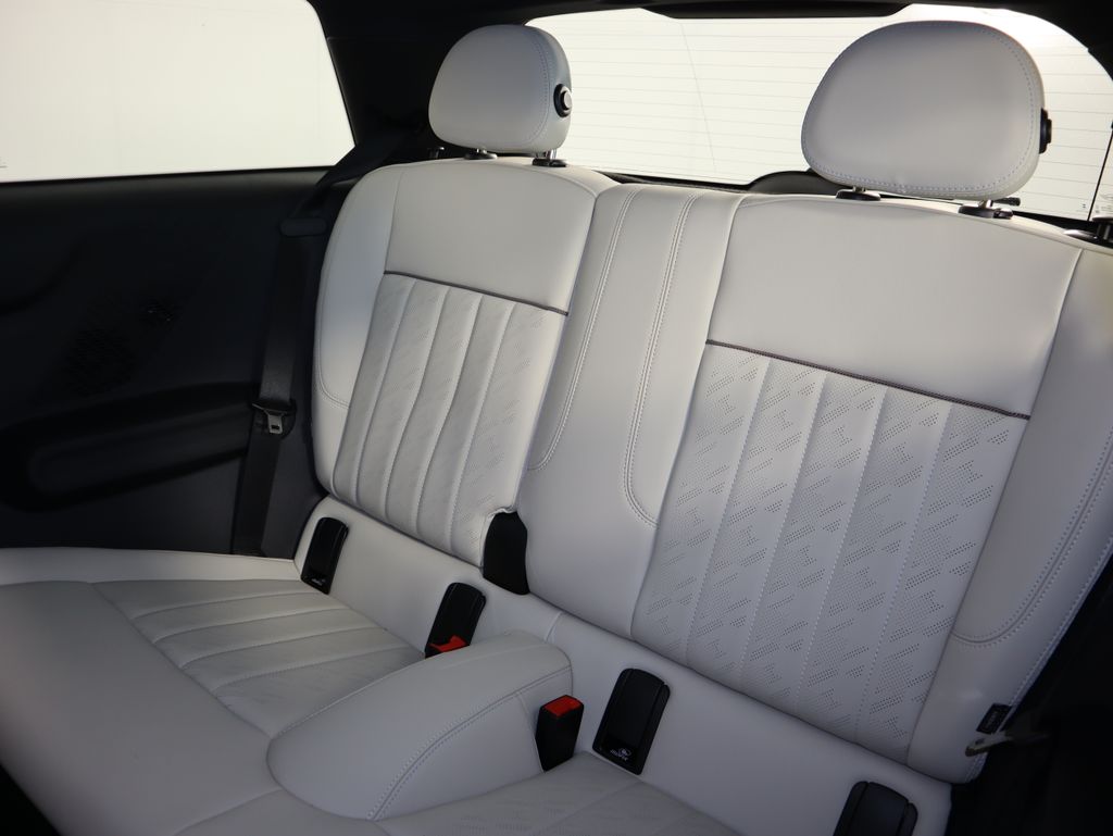 2025 Mini Cooper Signature photo 23