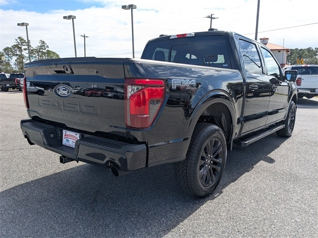 2025 Ford F-150 XLT photo 4
