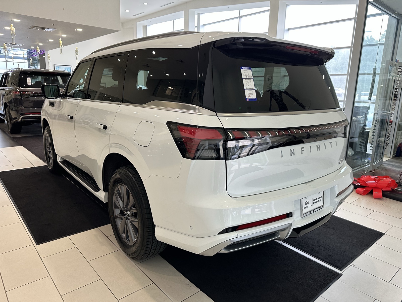 2026 Infiniti QX80 Pure photo 4