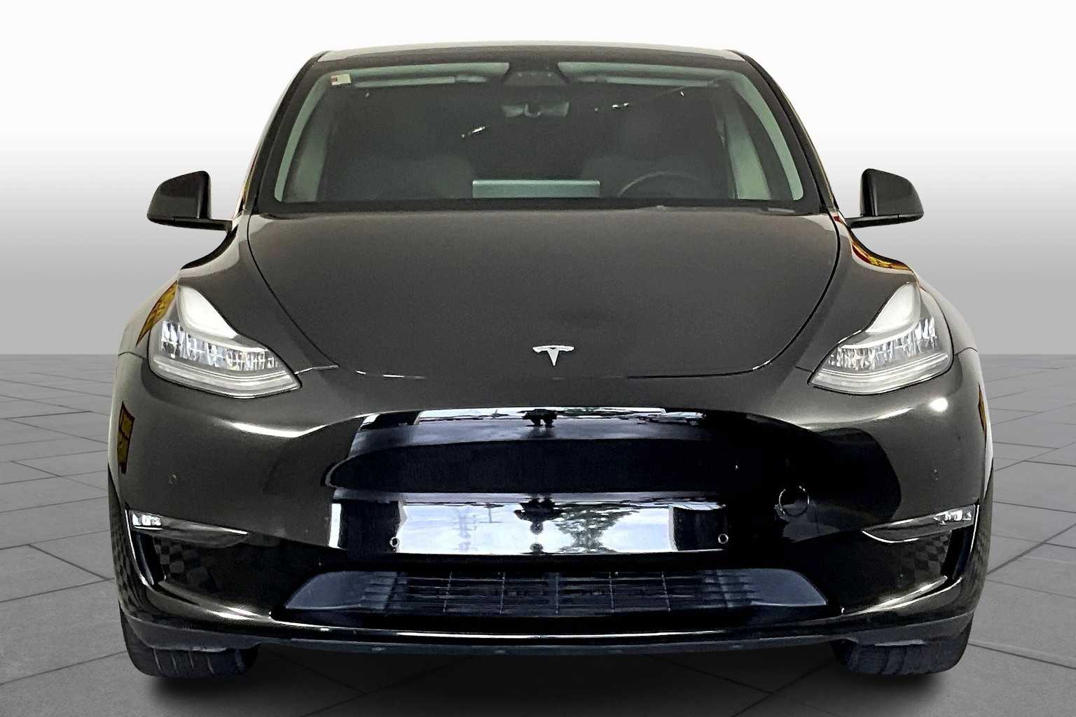 Used 2022 Tesla Model Y Long Range with VIN 7SAYGAEE4NF466440 for sale in Houston, TX