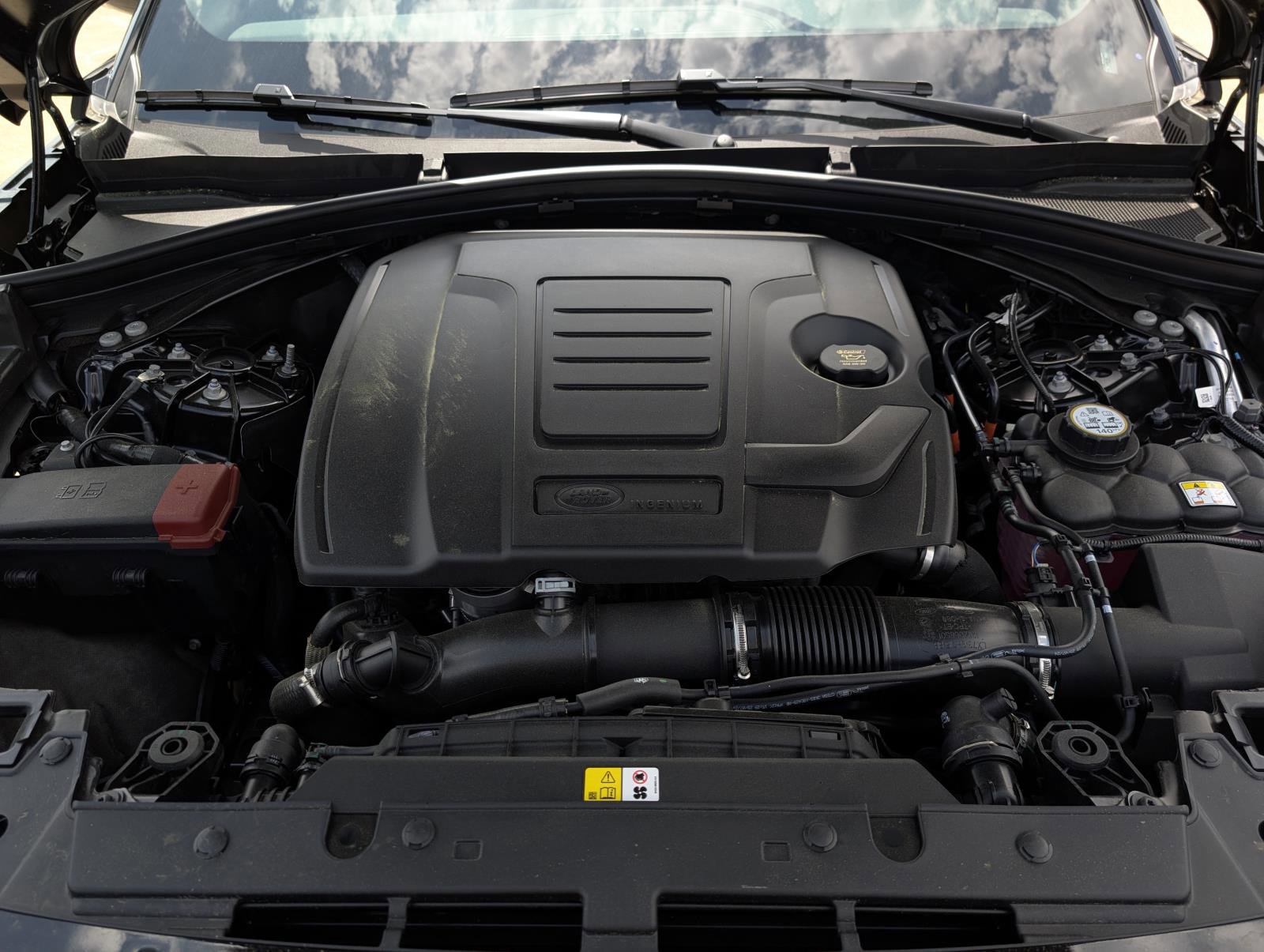 2026 Land Rover Range Rover Velar S photo 13