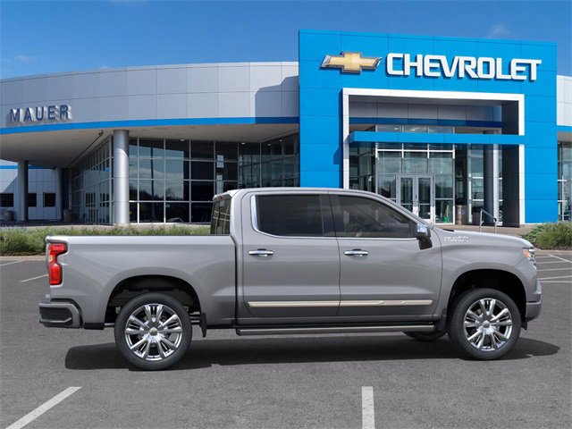 2025 Chevrolet Silverado 1500 High Country photo 4