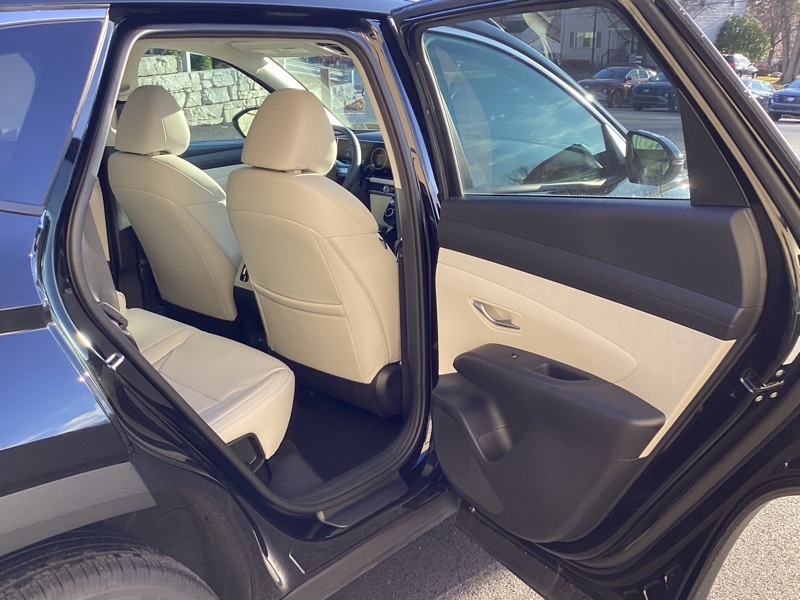 2025 Hyundai Tucson SEL Convenience photo 16