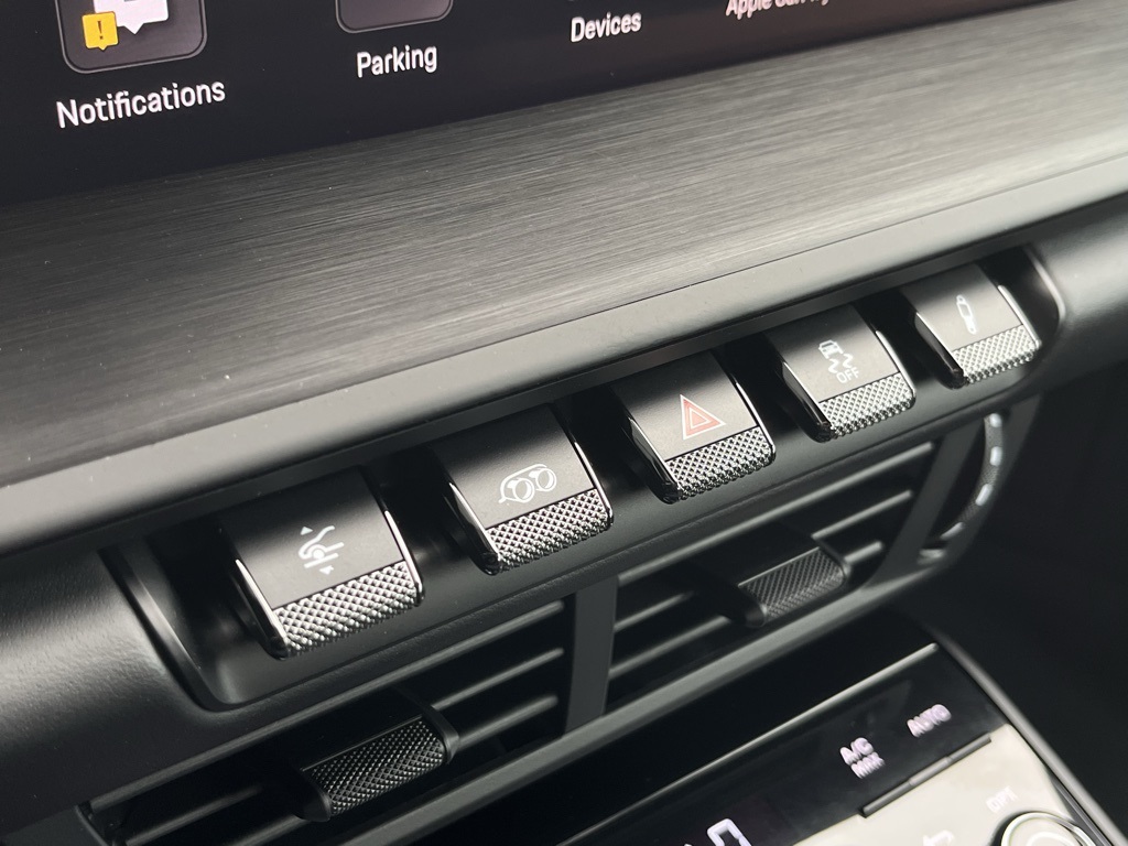 2025 Porsche 911 GTS photo 23