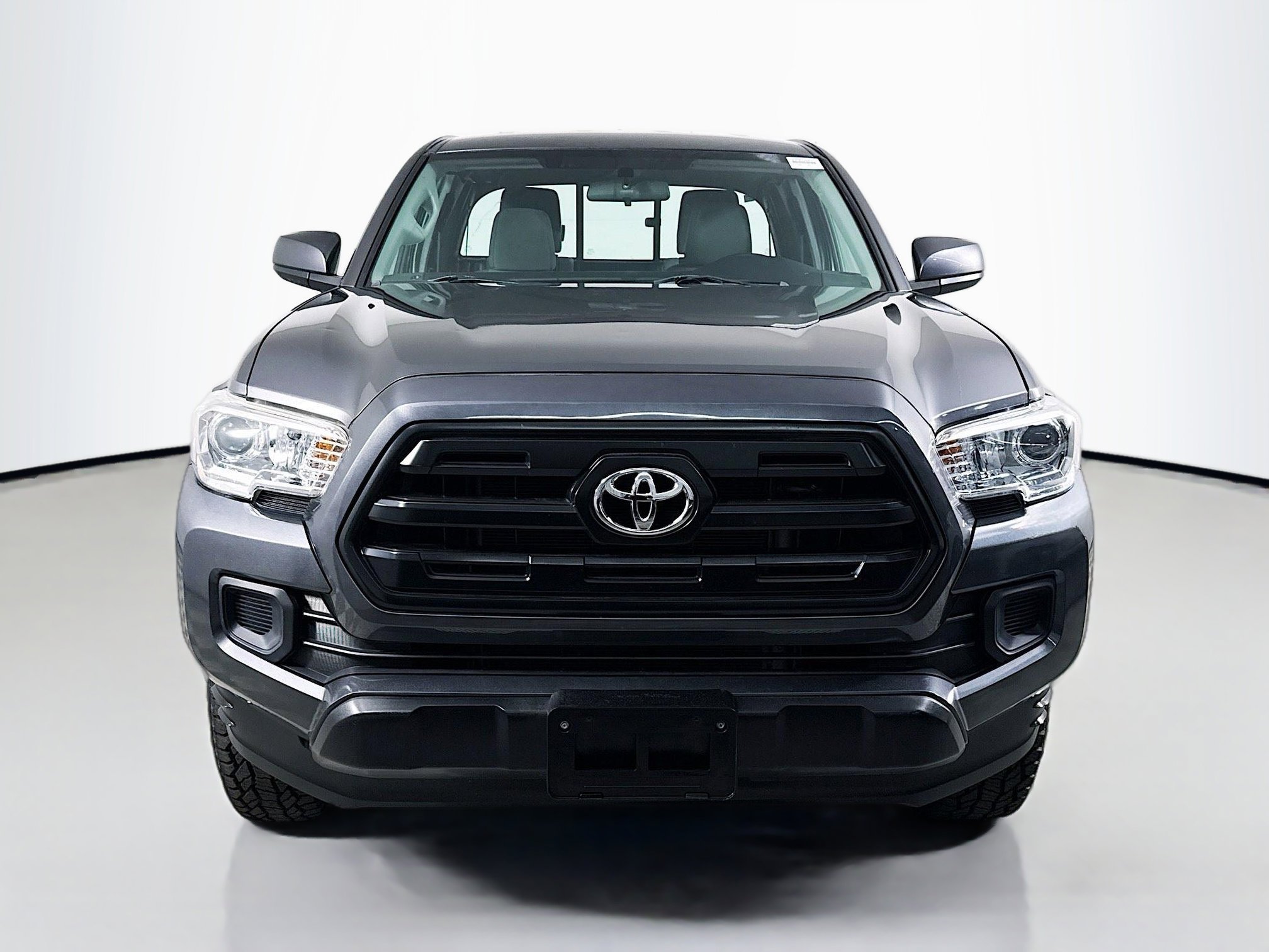 2017 Toyota Tacoma SR photo 2