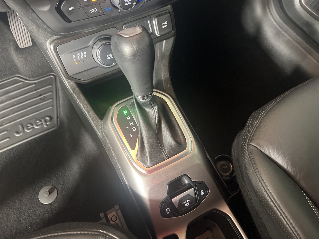 2022 Jeep Renegade Limited photo 29