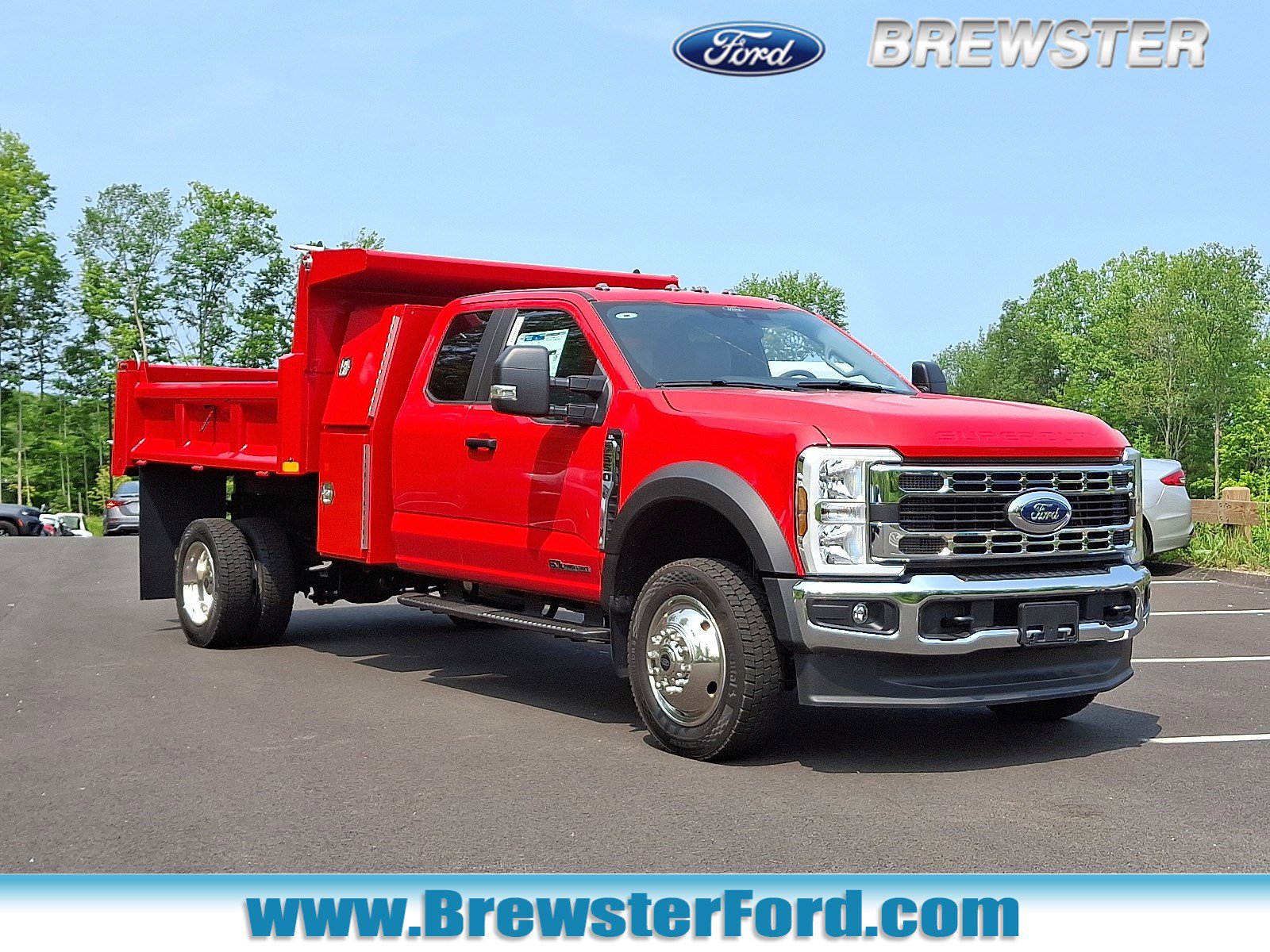 2025 Ford F-550 Super Duty Chassis Cab XL's photo