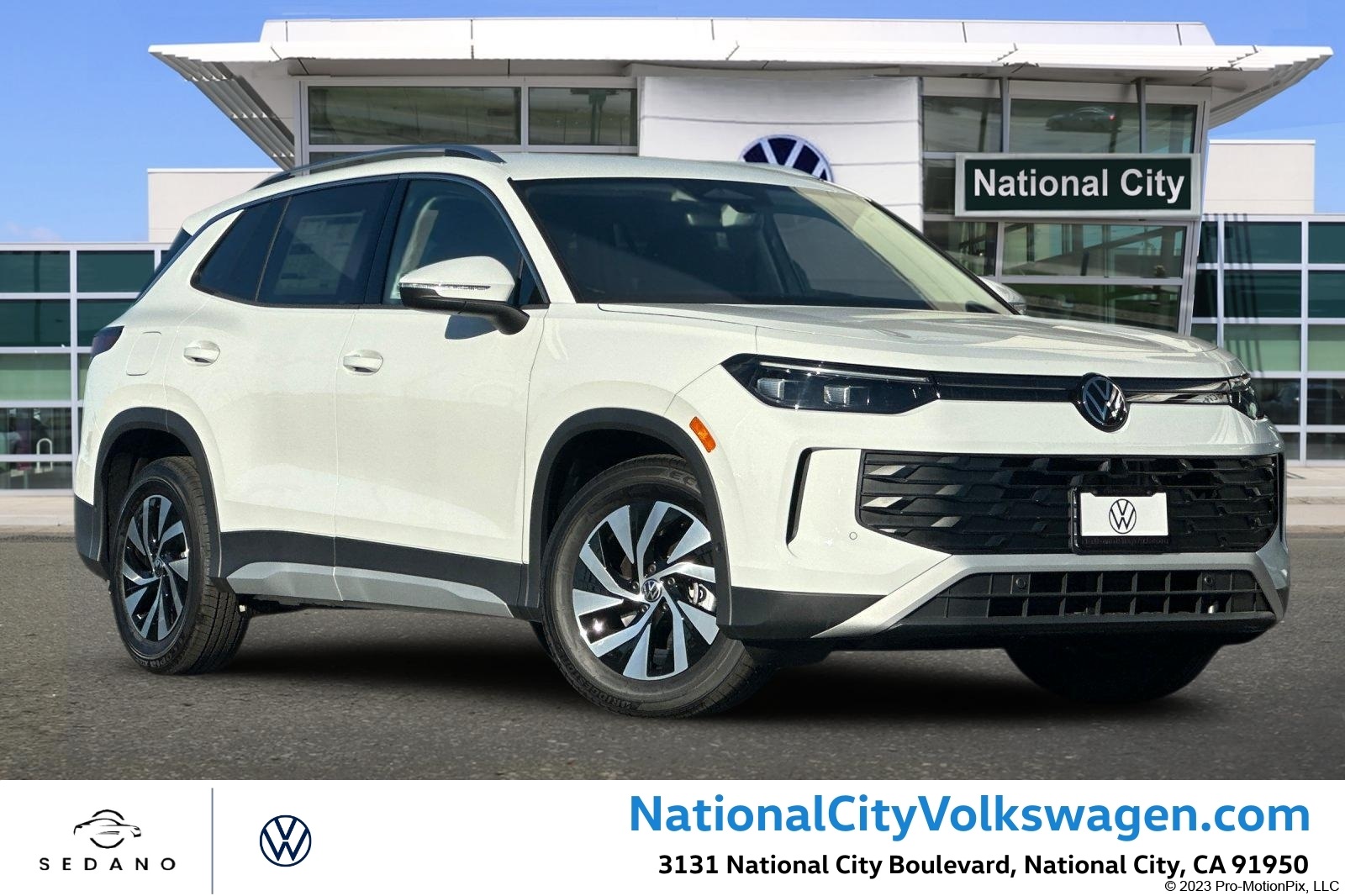 2025 Volkswagen Tiguan S's photo