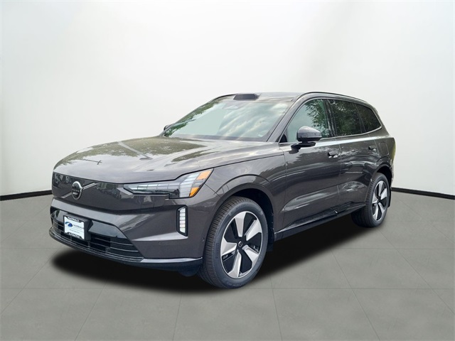 2025 Volvo EX90 Plus