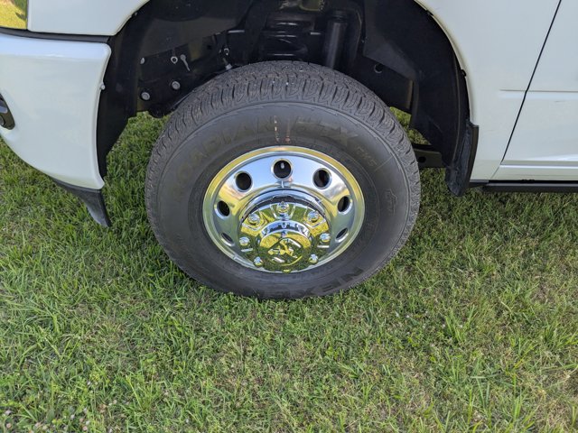 2025 Ram 3500 Laramie photo 10