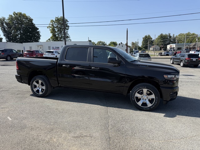 2025 Ram 1500 Tradesman photo 5