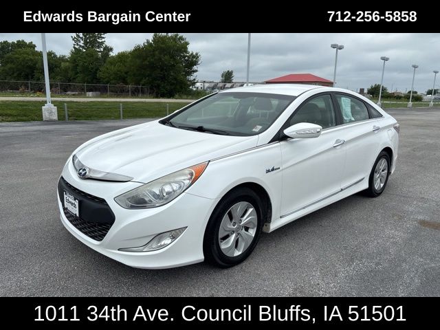 2015 Hyundai Sonata Hybrid Base photo 4
