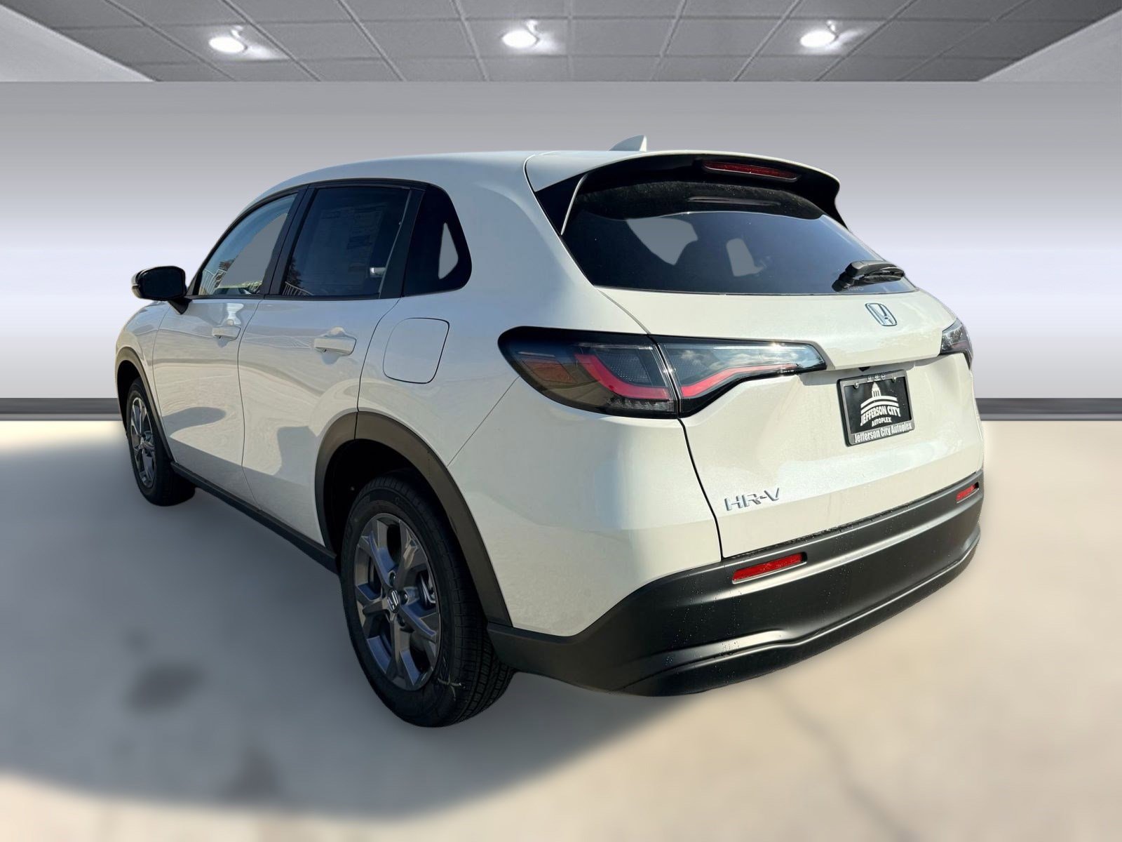 2026 Honda HR-V LX photo 2