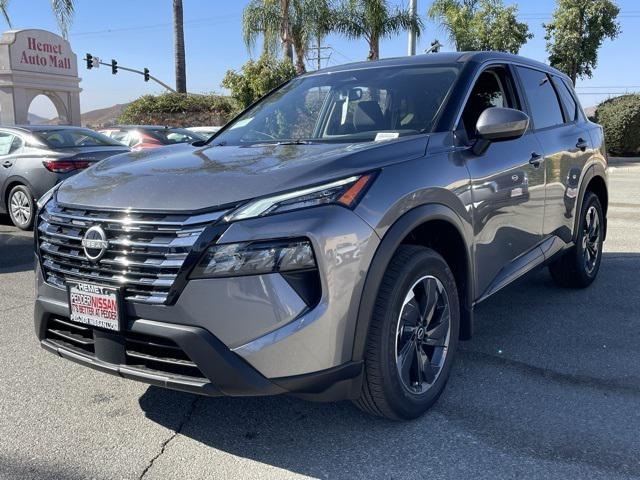 2025 Nissan Rogue SV photo 6