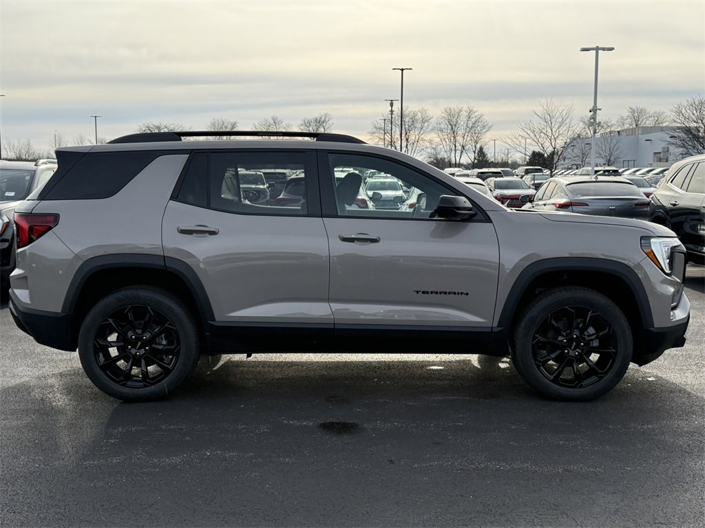 2026 GMC TERRAIN - Image 8