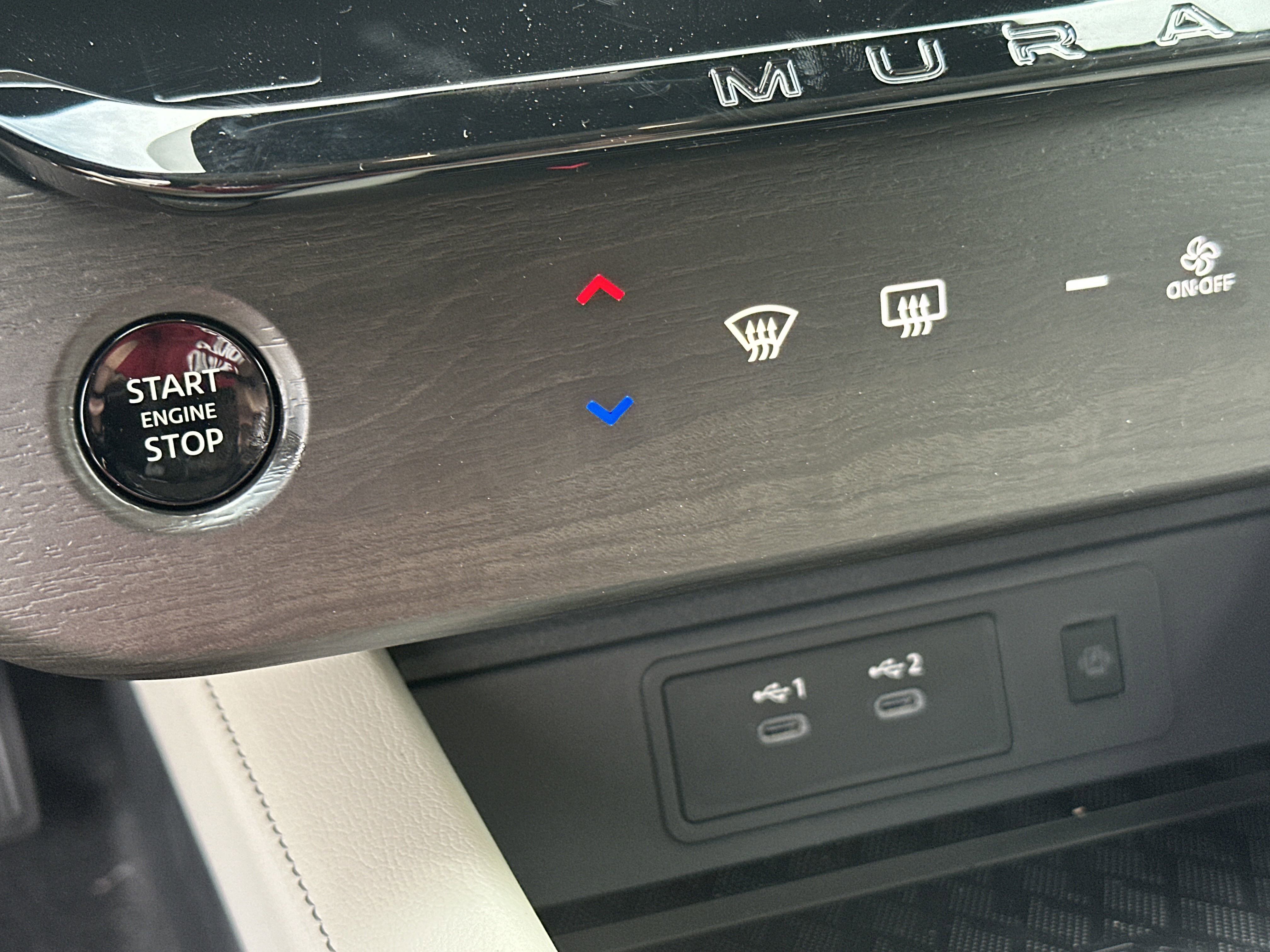 2025 Nissan Murano SL photo 20