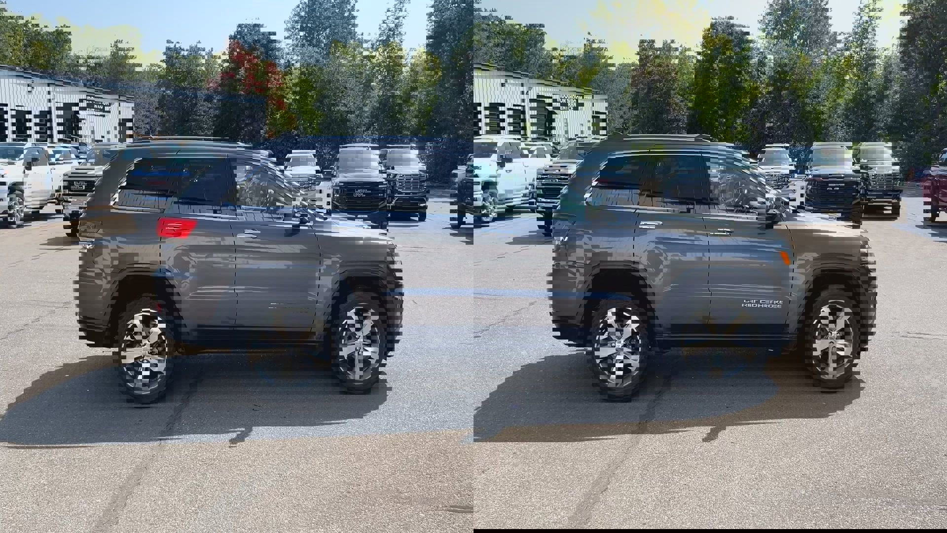 2015 Jeep Grand Cherokee Limited photo 9