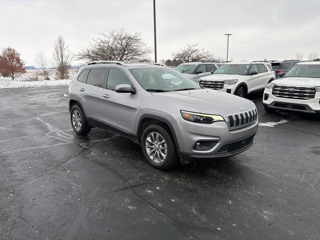 2021 Jeep Cherokee Latitude Lux's photo