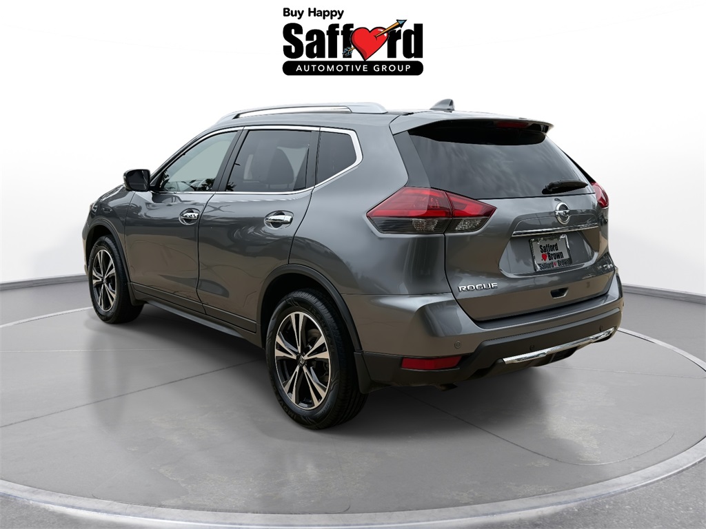 2019 Nissan Rogue SV photo 5