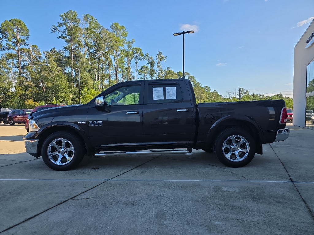 2017 Ram 1500 Laramie photo 5