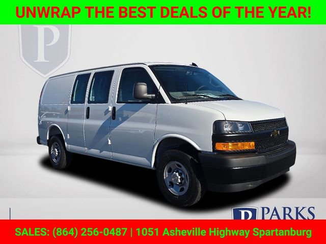 2025 Chevrolet Express Cargo Work Van's photo