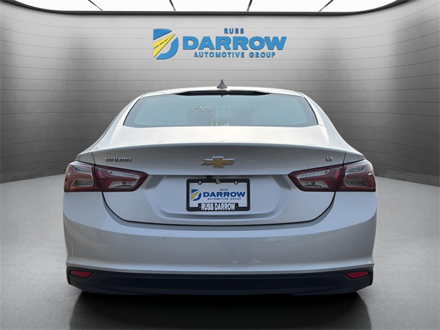 2022 Chevrolet Malibu 1LT photo 2