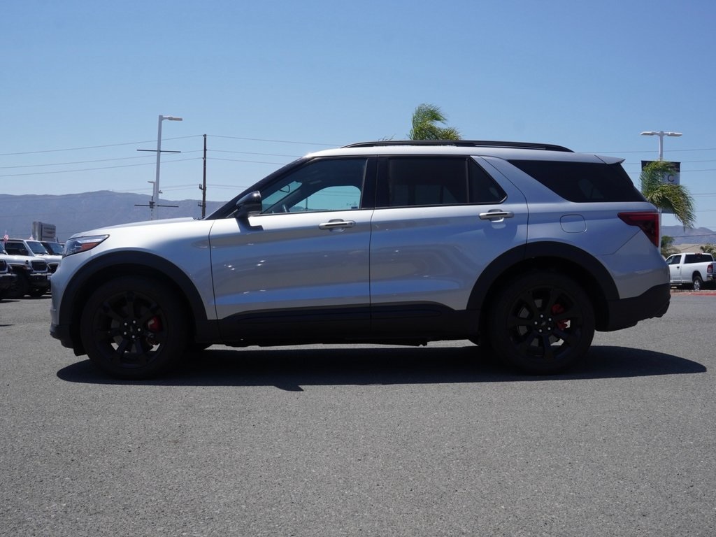 2024 Ford Explorer ST photo 6