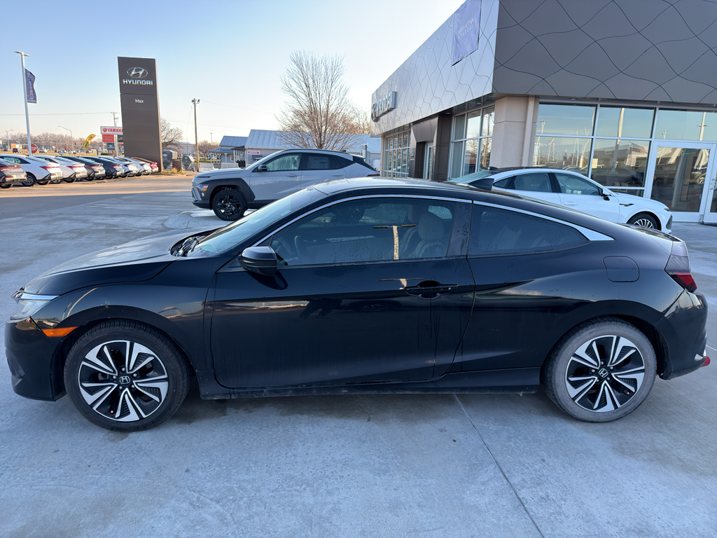 2018 Honda Civic EX-T photo 2