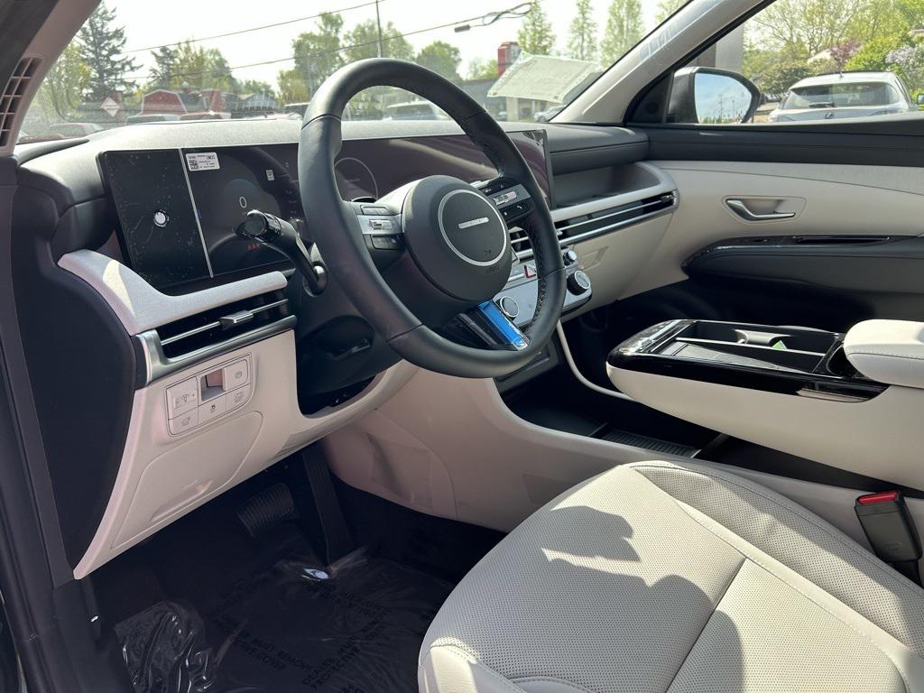 2025 Hyundai Tucson Hybrid Limited photo 12