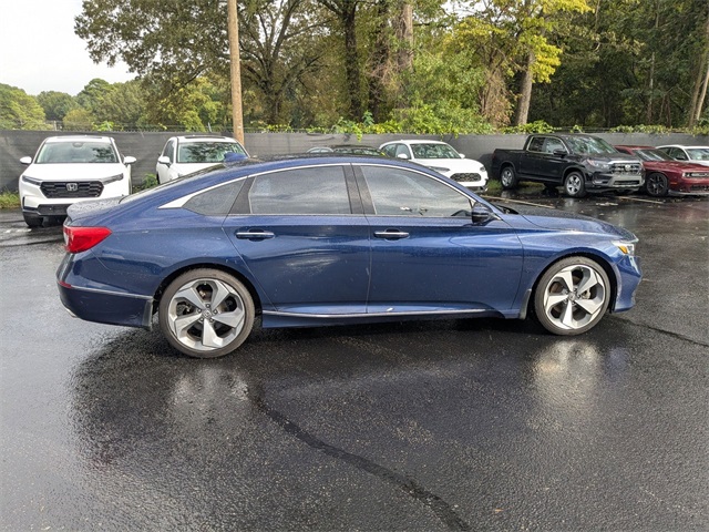 2020 Honda Accord Touring 2.0T photo 5
