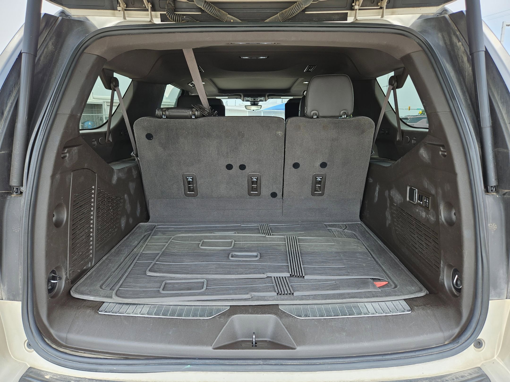 2021 Gmc Yukon XL Denali photo 23