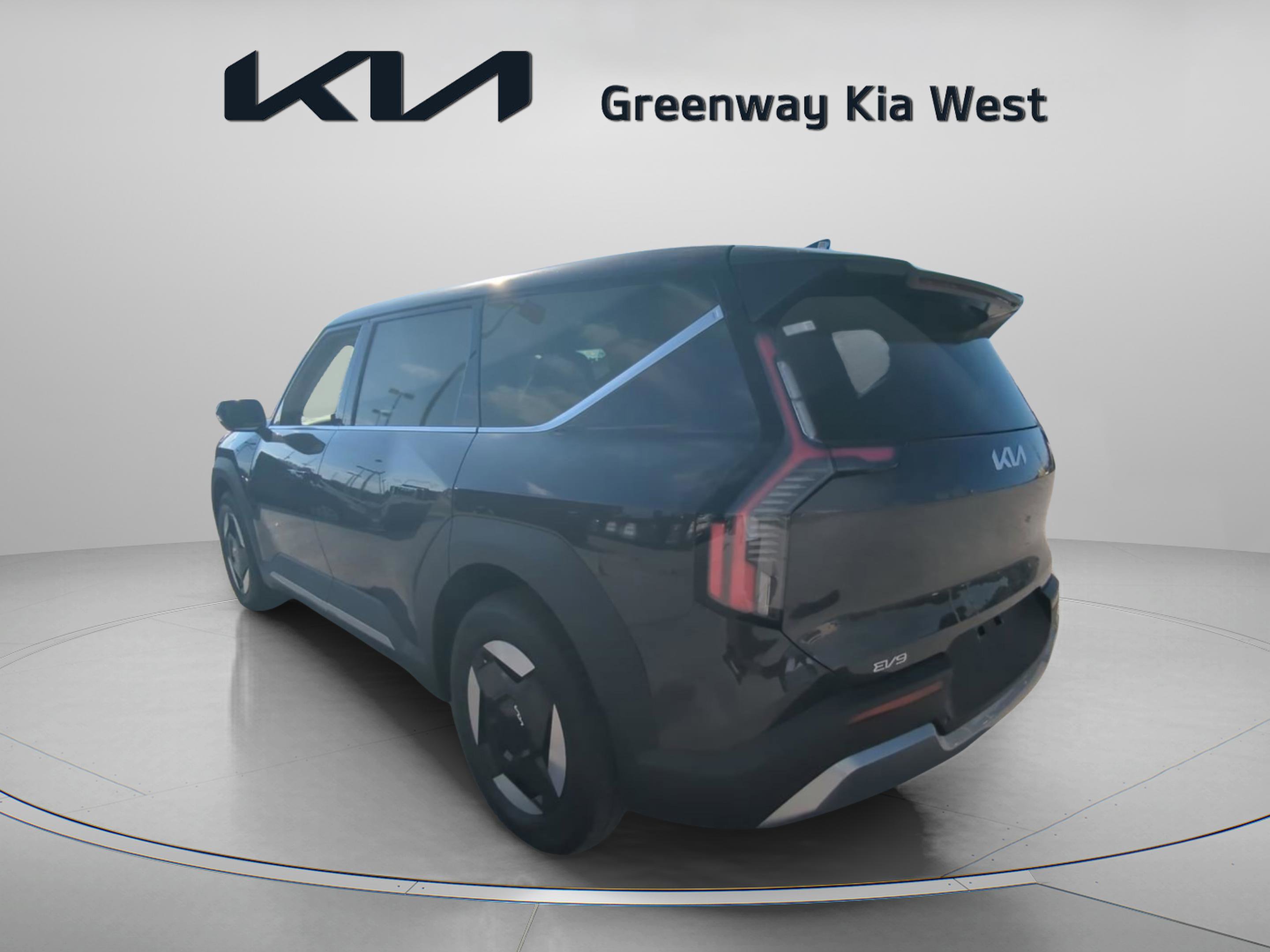 2026 Kia EV9 Light Long Range photo 3