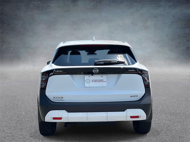 2025 Nissan Kicks SV photo 3