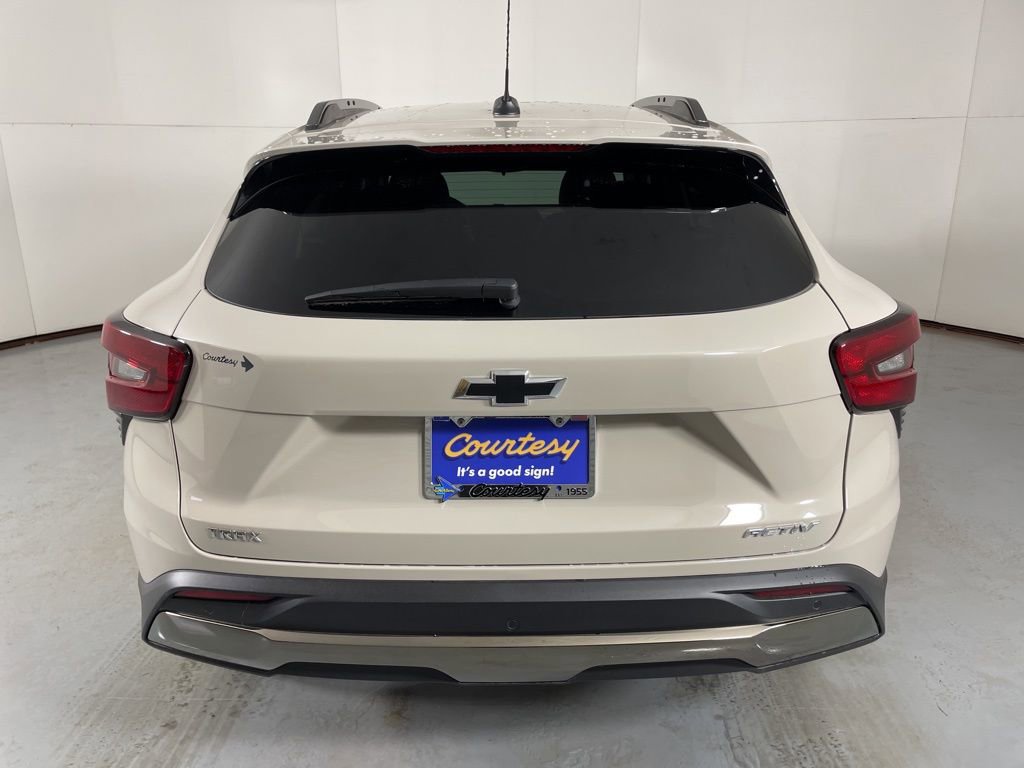 2026 Chevrolet Trax ACTIV photo 3