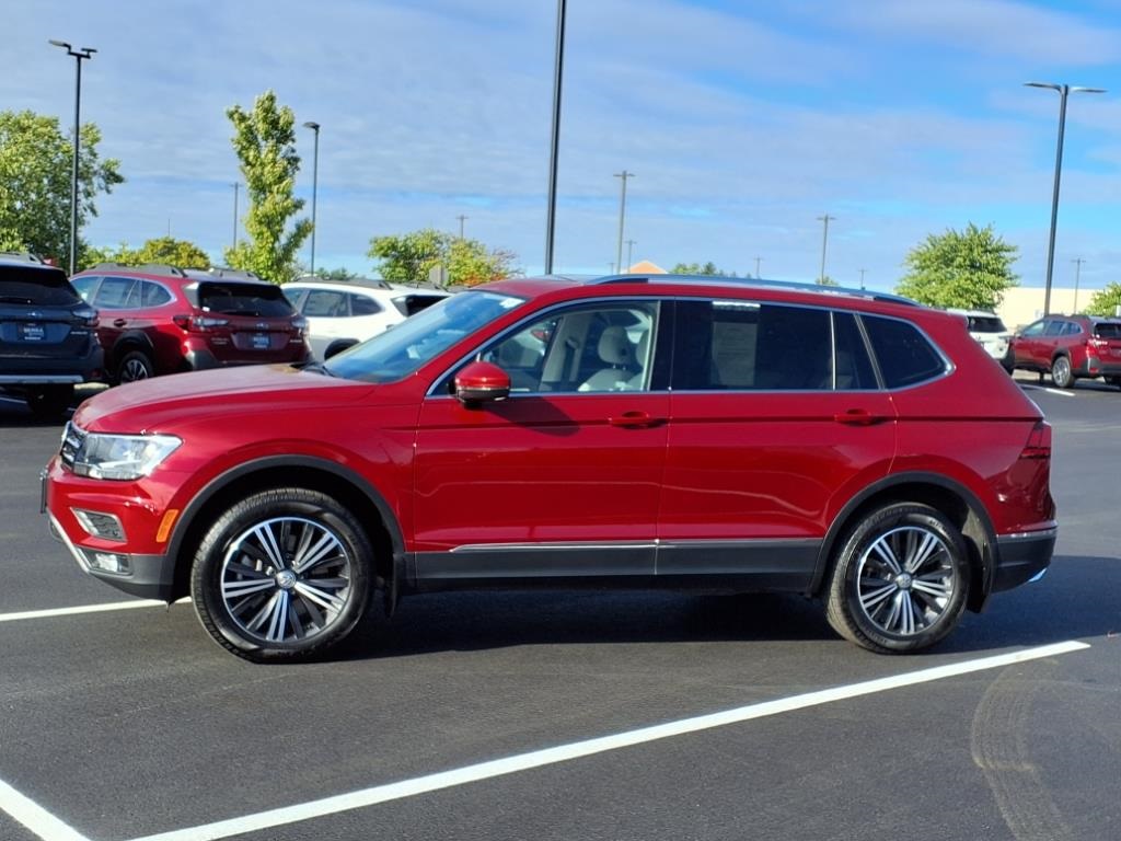 Used 2019 Volkswagen Tiguan SEL with VIN 3VV2B7AX1KM122455 for sale in Savoy, IL