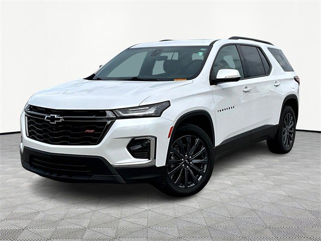 2023 Chevrolet Traverse RS photo 2