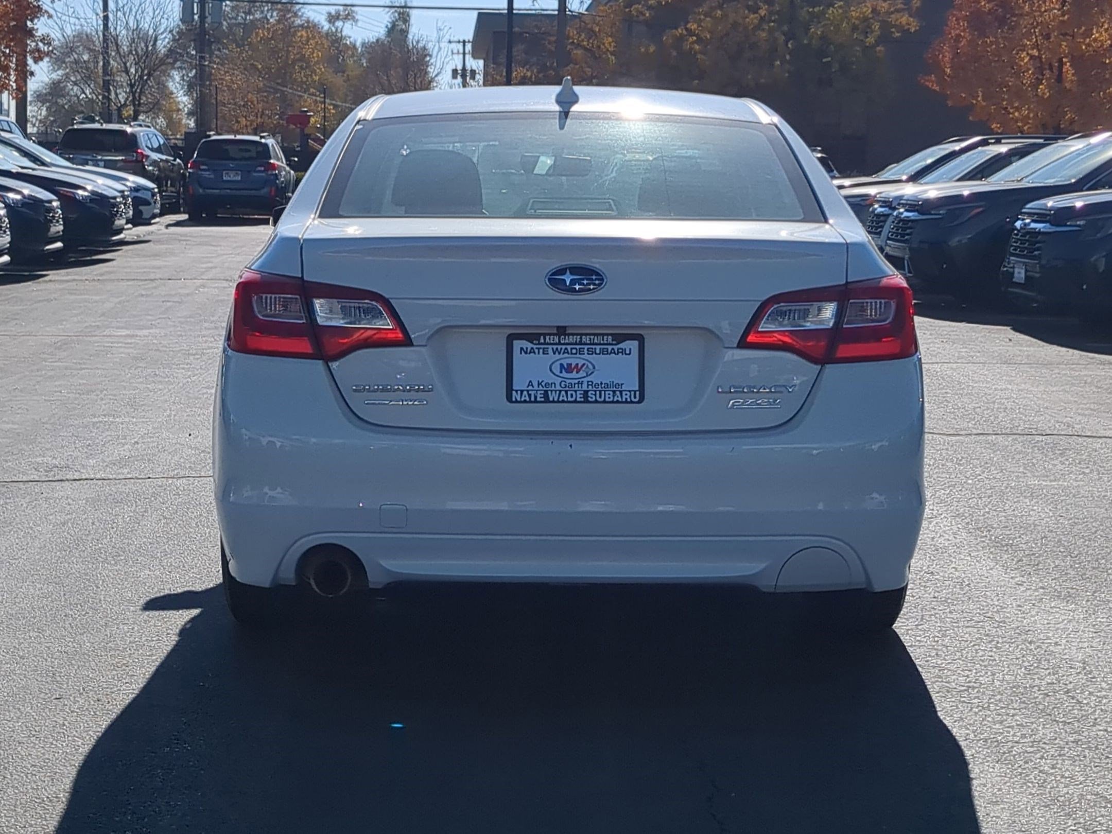 2017 Subaru Legacy Premium photo 4