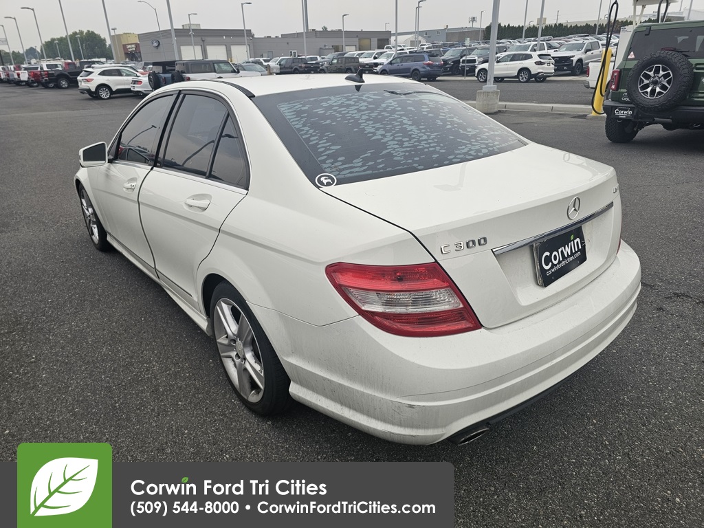 2011 Mercedes Benz C 300 Sport 4MATIC Sedan photo 4