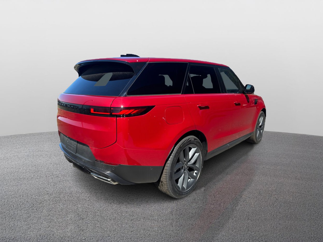 2025 Land Rover Range Rover Sport SE photo 5
