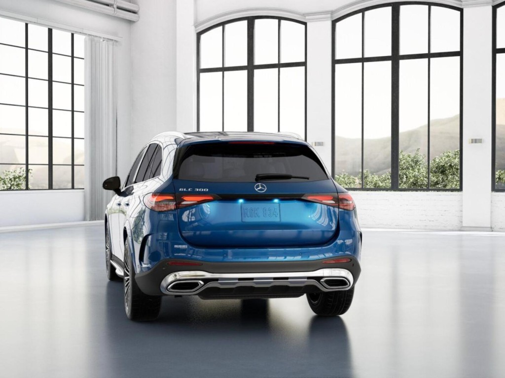 2026 Mercedes Benz GLC 300 photo 25