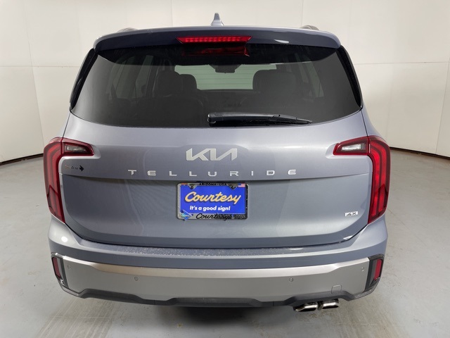 2025 Kia Telluride S photo 5