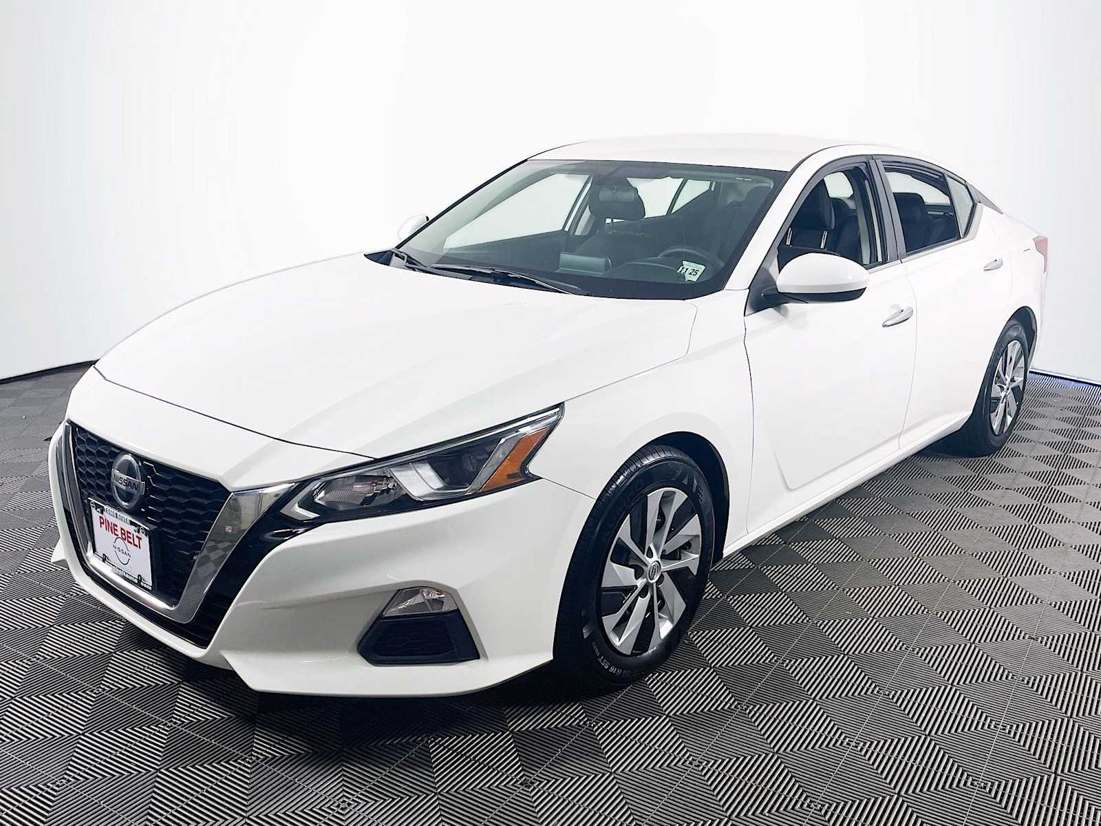2020 Nissan Altima