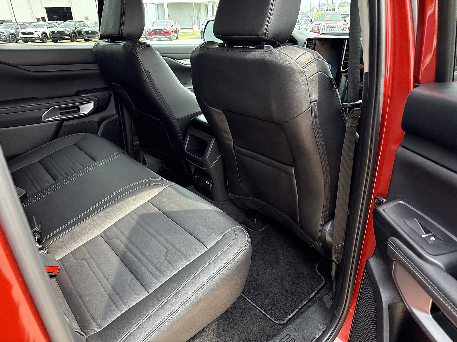 2024 Ford Ranger Lariat photo 11