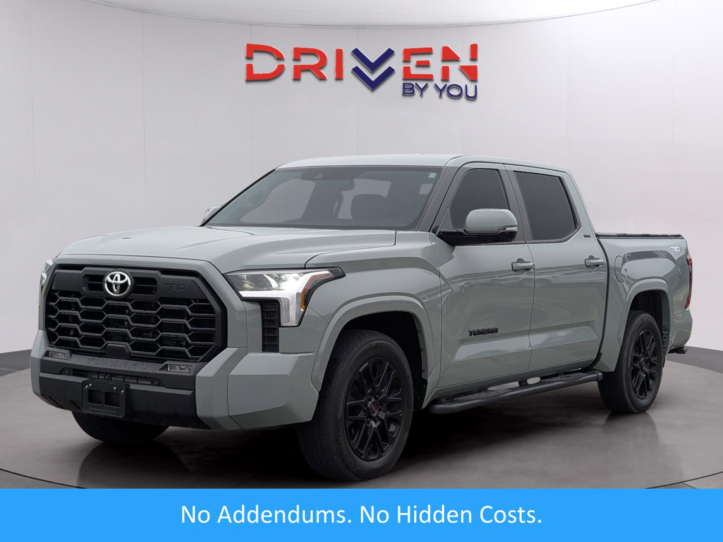 2023 Toyota Tundra SR5's photo