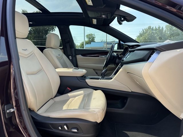 2018 Cadillac XT5 Luxury photo 7